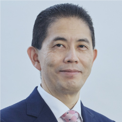 上田嘉紀氏